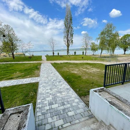 Siesta Apartman Balatonberény 外观 照片