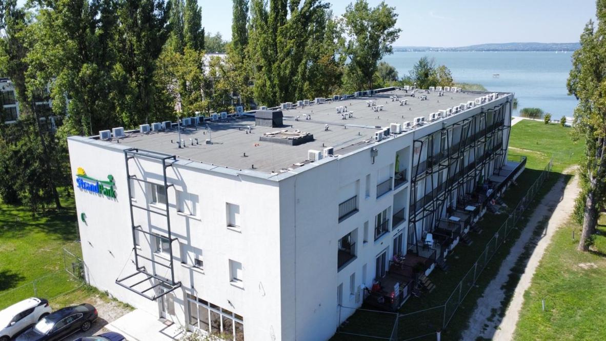 Siesta Apartman Balatonberény 外观 照片